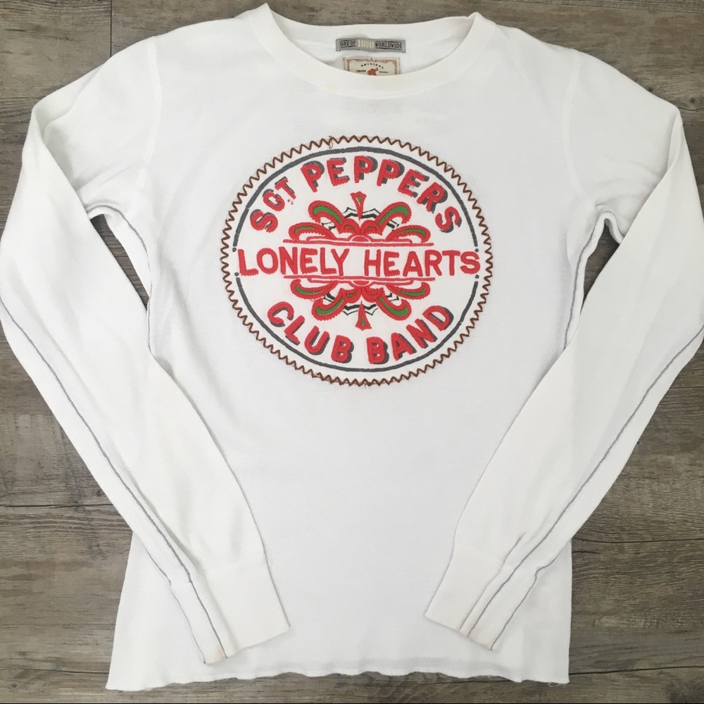 Trunk Ltd Rare Beatles Lonely Hearts Club Thermal